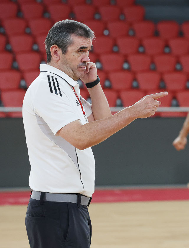 Norberto Alves durante o treino