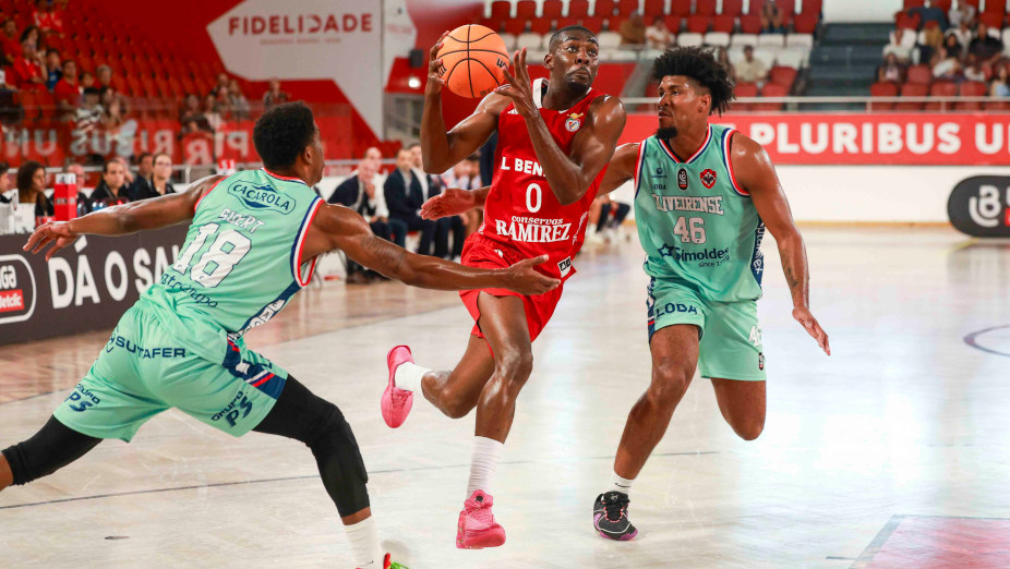 Benfica-Oliveirense