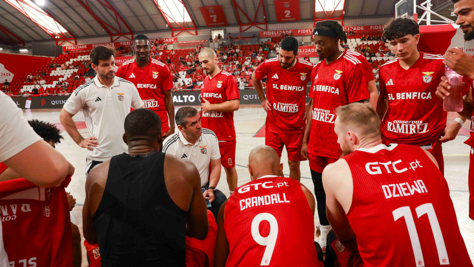 Benfica-Oliveirense