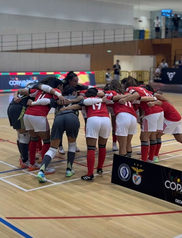 Equipa feminina de futsal do Benfica
