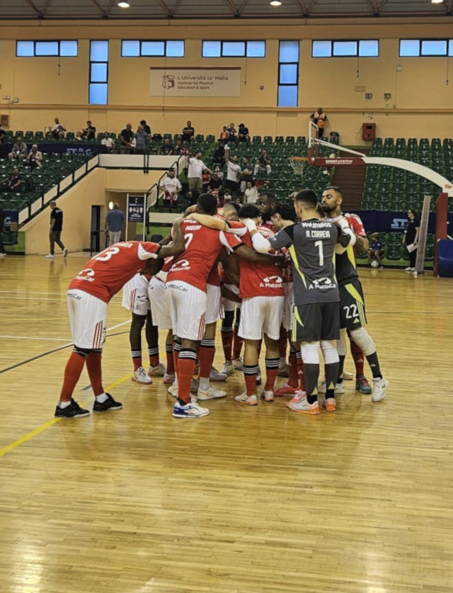Concentration du collectif avant le début du match