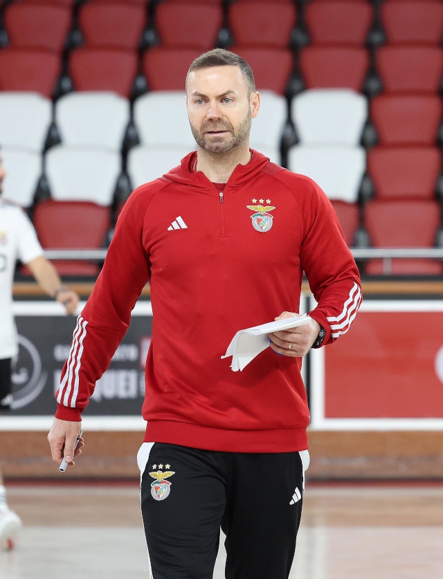 Treinador Cassiano Klein