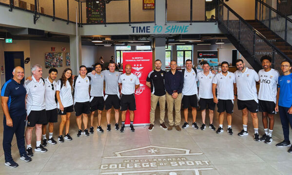 Equipa t&#233;cnica do Benfica no Mediterranean College of Sport