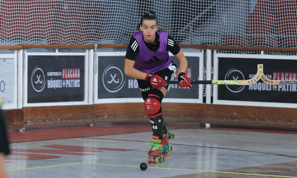 H&#243;quei em patins feminino