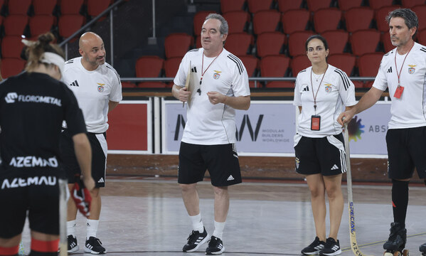 Paulo Almeida durante o treino