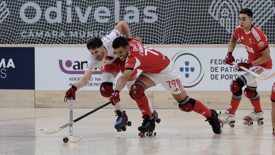 Oliveirense-Benfica