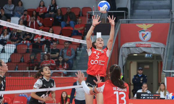 Mariana Garcez e Veronika Djokic