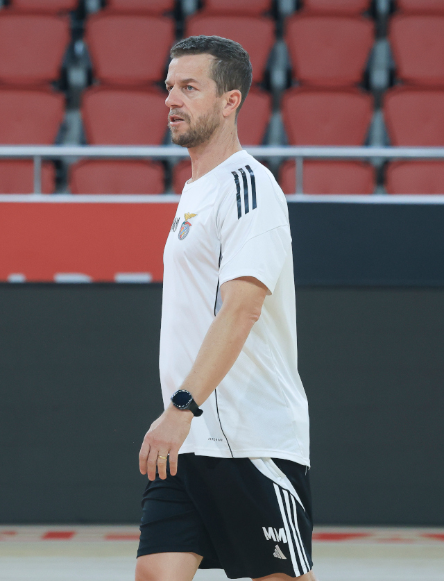 Treinador Marcel Matz