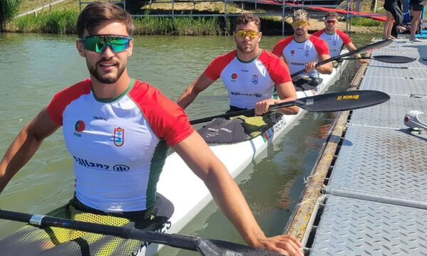 João Ribeiro (2.º), Messias Baptista (3.º) e Pedro Casinha (4.º) na embarcação