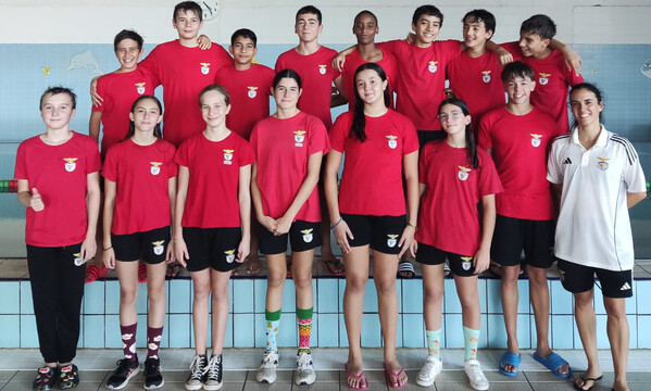 Equipa do Benfica que marcou presença no Festival de Abertura de Infantis