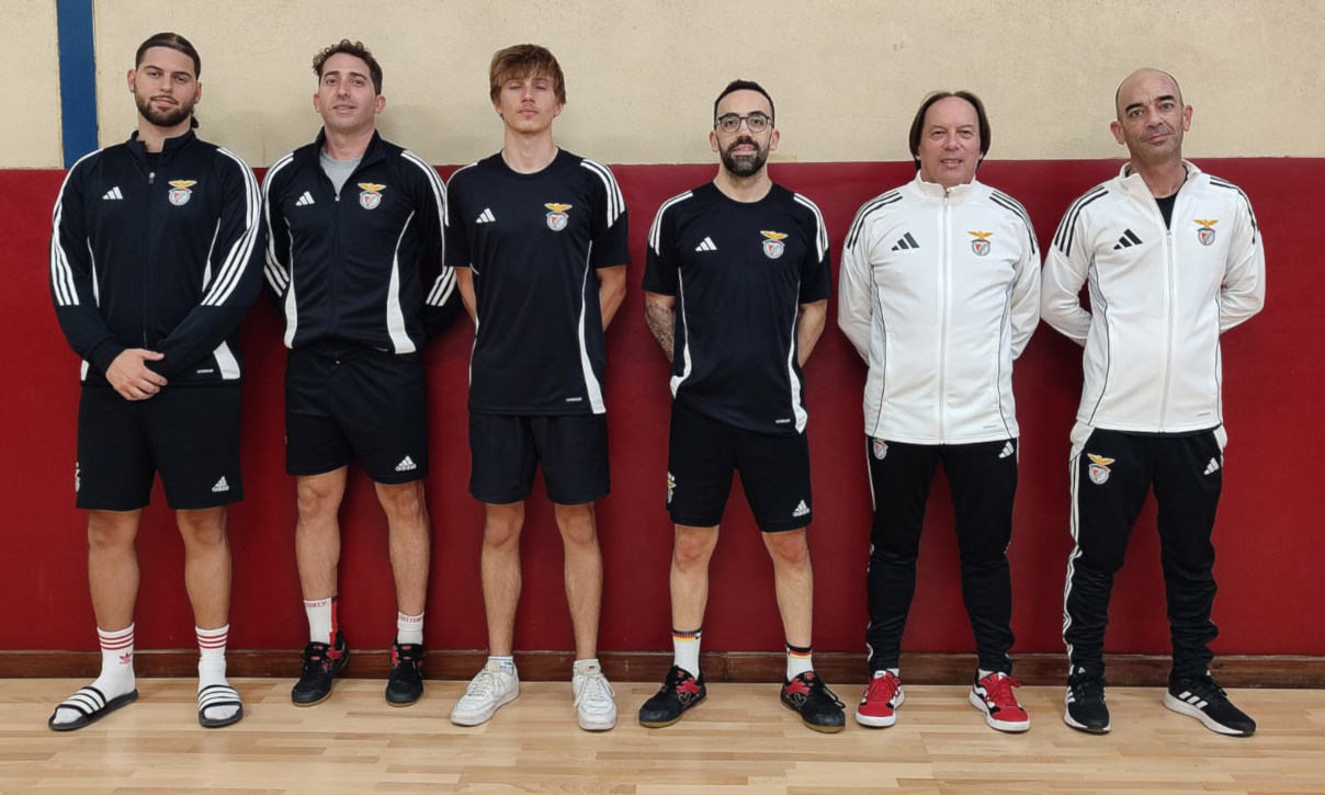 equipa de ténis de mesa do Benfica