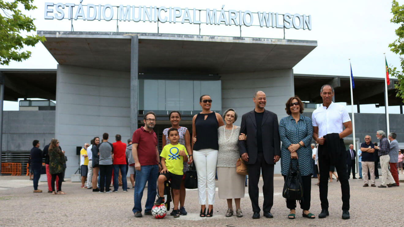Estádio com o nome de Mário Wilson