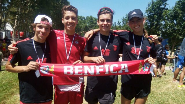 Triatletas no Nacional de aquatlo