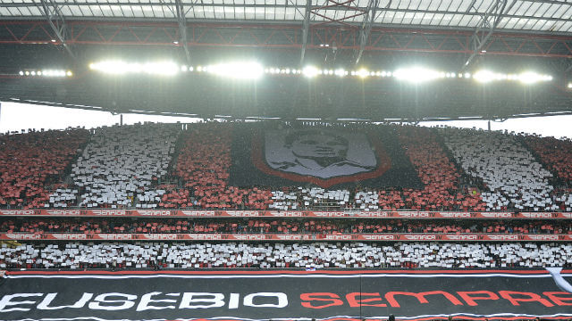 Homenagem a Eusébio no Estádio da Luz em 2013/14