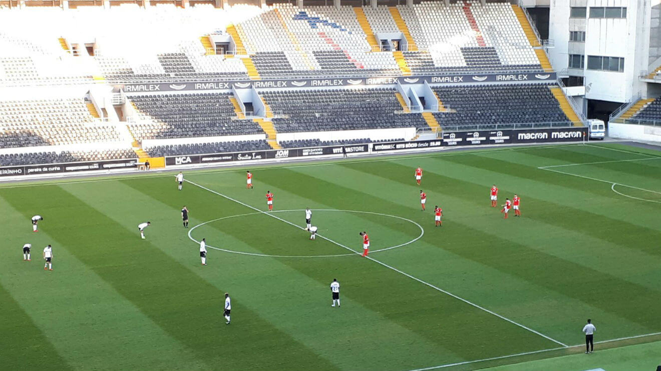 Jogo no Estádio Dom Afonso Henriques