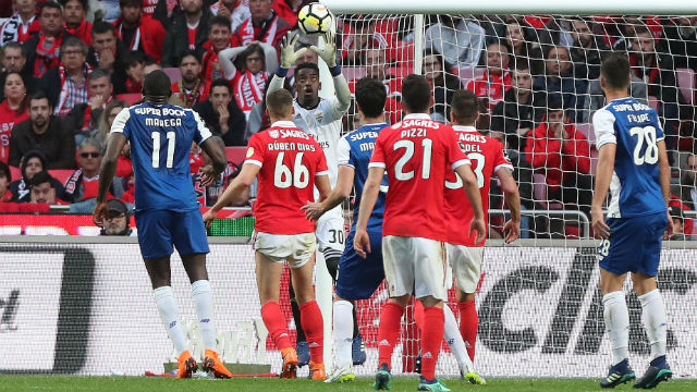Bruno Varela no clássico
