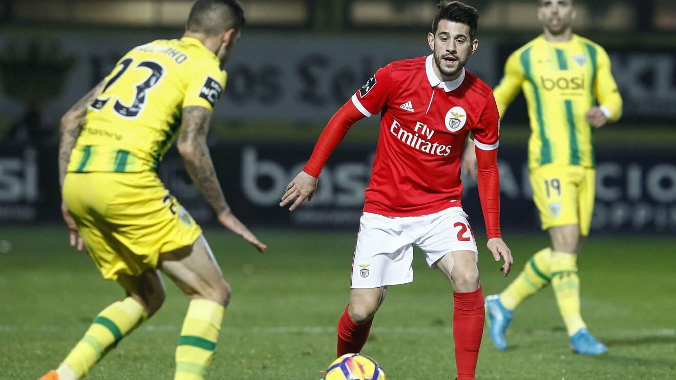 Pizzi no jogo com o CD Tondela