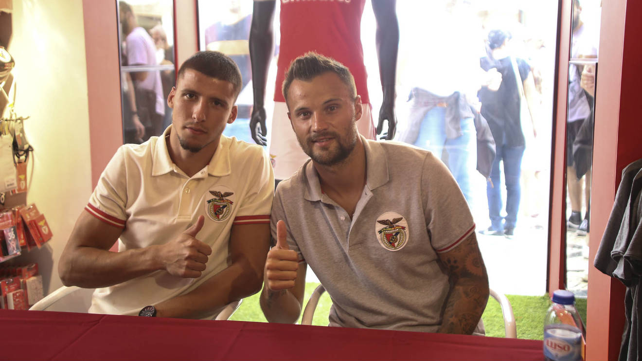 Rúben Dias e Seferovic