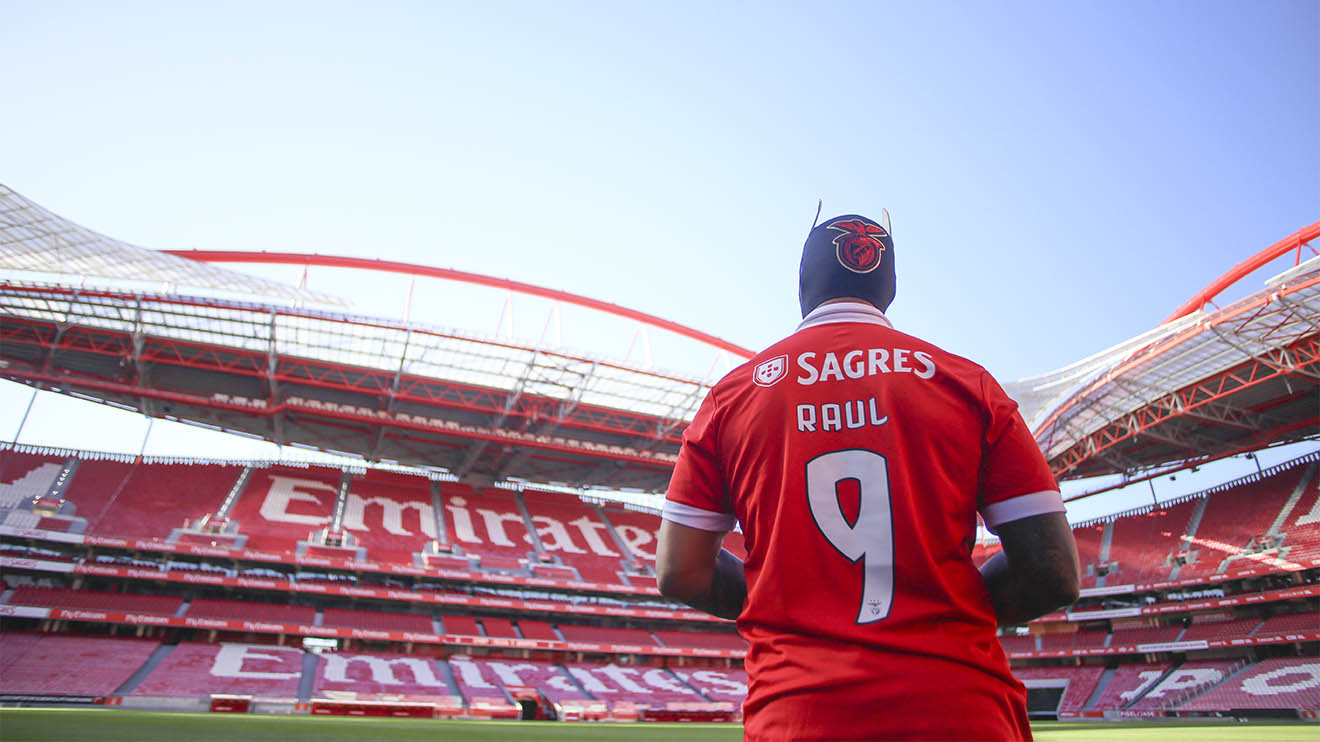 Sin Cara no Estádio da Luz