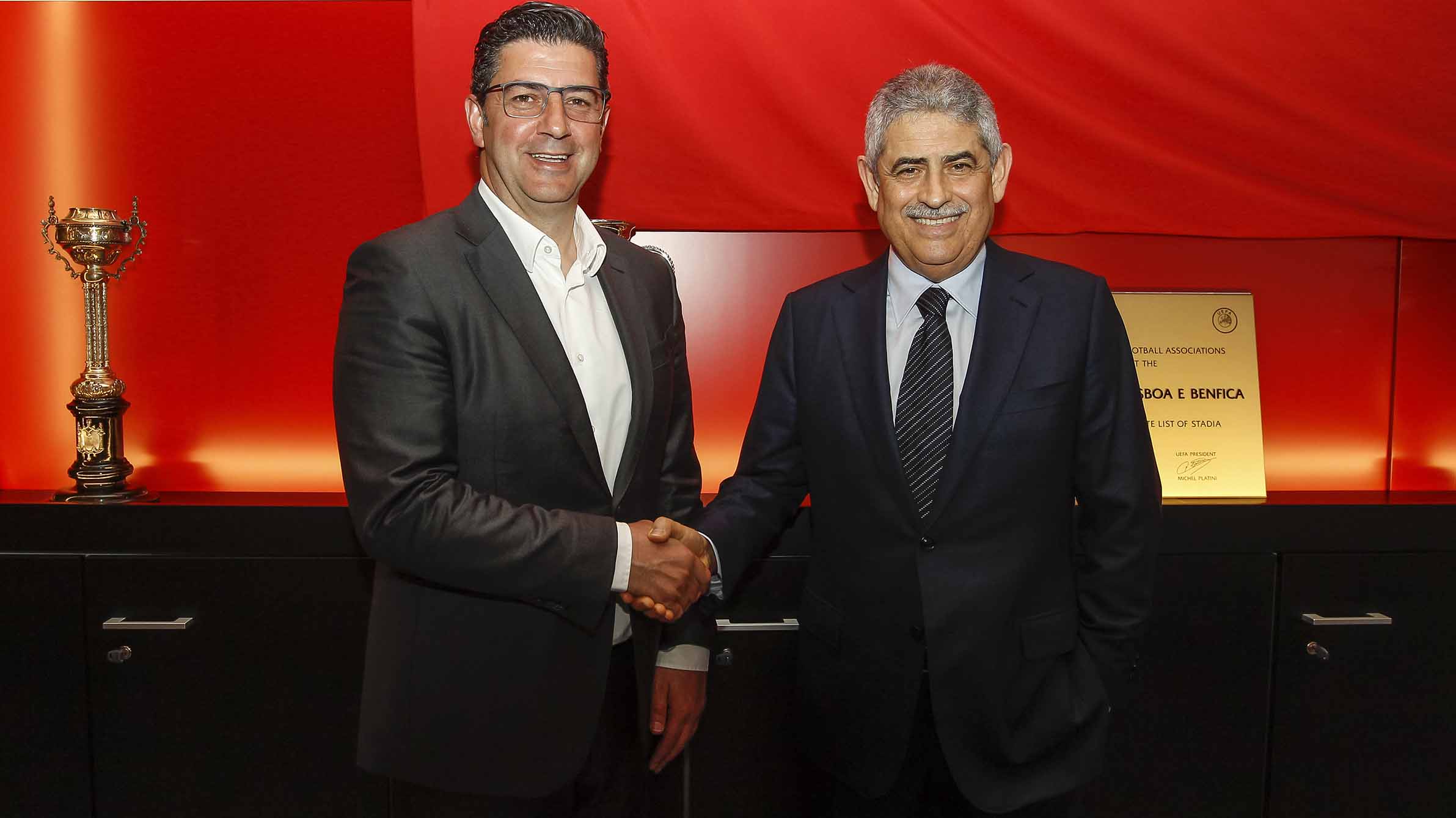 Rui Vitória e Luís Filipe Vieira