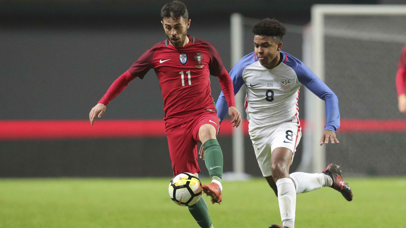 Bernardo Silva no jogo com os EUA