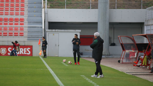 Renato Paiva no dérbi com o Sporting