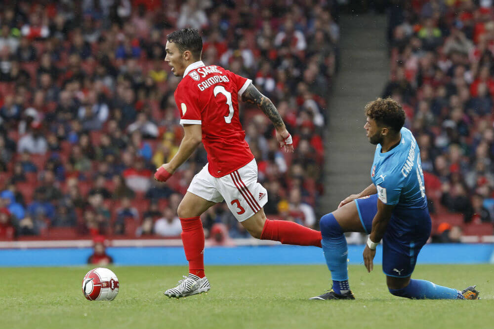 Benfica Arsenal : Benfica 1-3 Valencia - Match Report ...