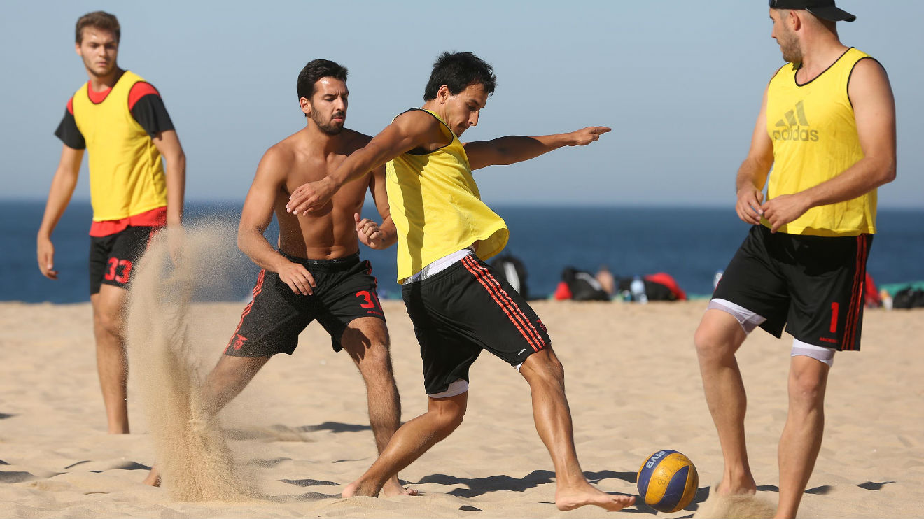 João Pais num treino na praia de Carcavelos