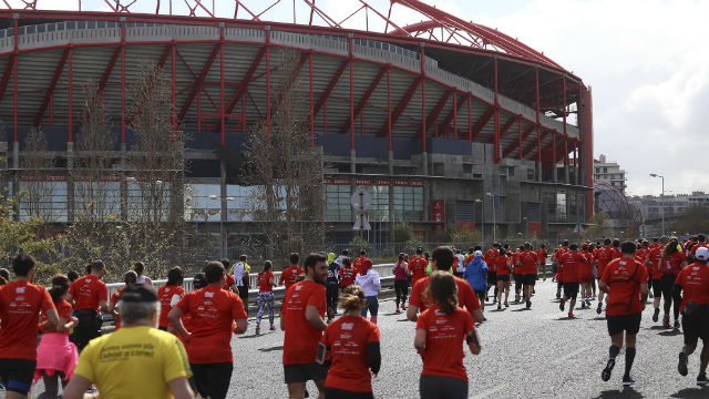 13.&#170; Corrida Benfica Ant&#243;nio Leit&#227;o passou junto e pelo interior do Est&#225;dio da Luz