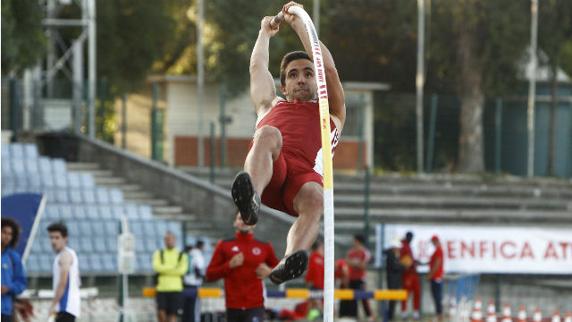 Salto com vara
