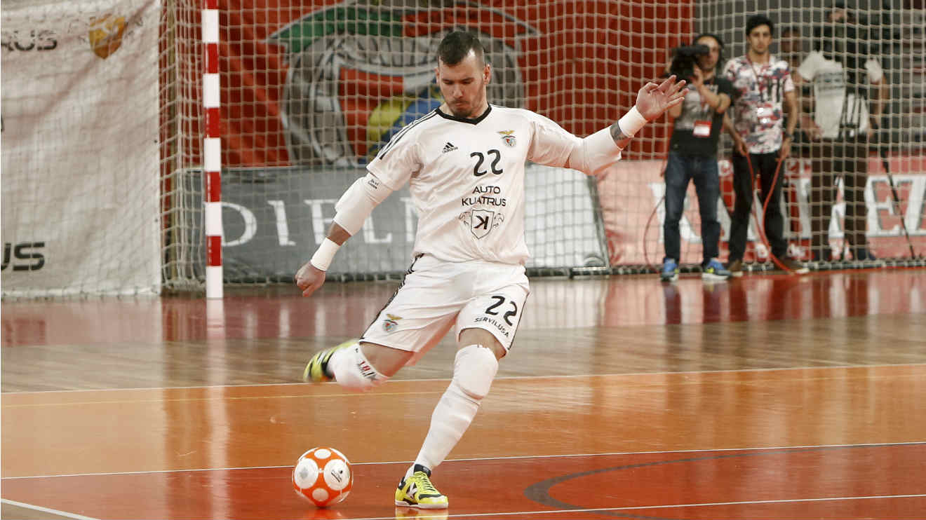Roncaglio Benfica Braga Meia-final Play-off Futsal Jogo 1 ...