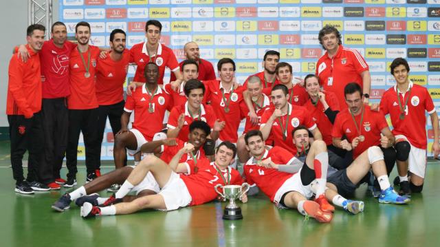 Juniores festejam Campeonato