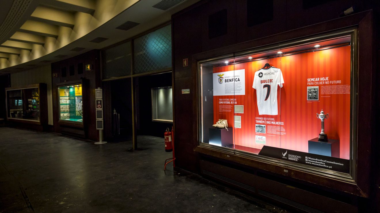 SL Benfica no CINEFOOT Portugal São Jorge - SL Benfica