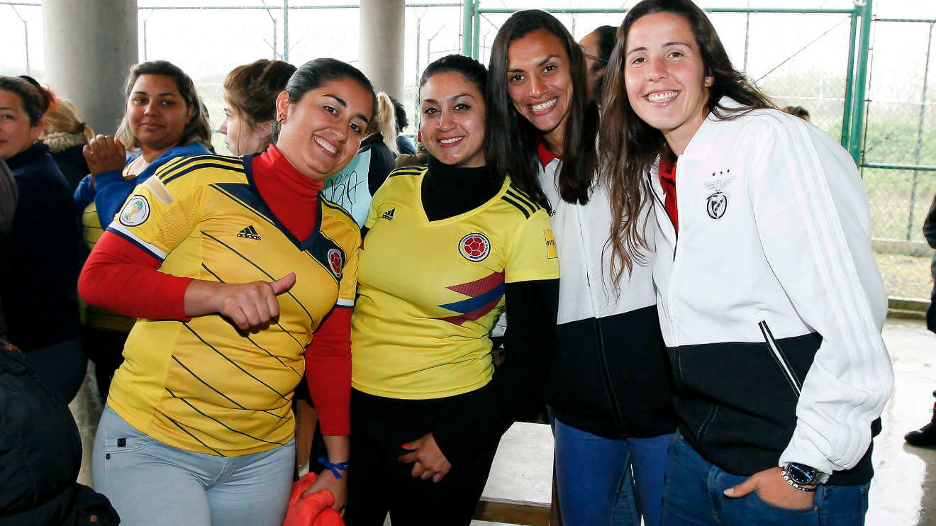 Futebol Feminino no Estabelecimento Prisional de Tires