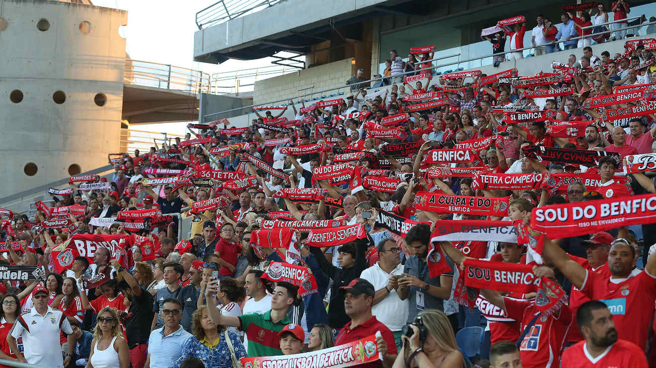 Benfica Lyon Tickets Available For The Eusebio Cup Sl Benfica