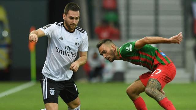 zivkovic-novas-fotos-maritimo-benfica-new_thumbnail