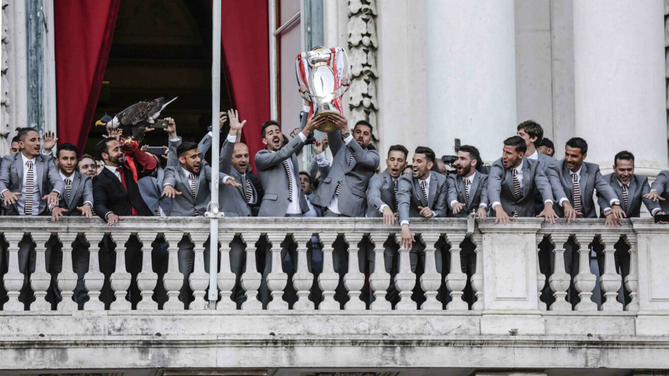 Benfica recebido na CML
