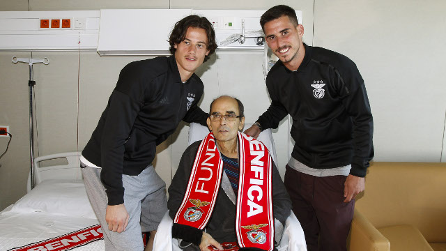 Svilar e Gabriel visitam Hospital da Luz