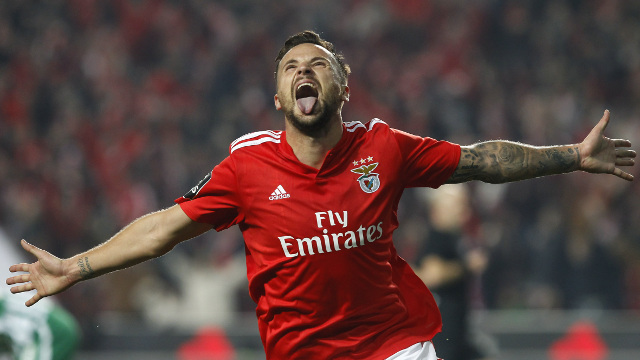 Festejo de Seferovic no Benfica-Rio Ave