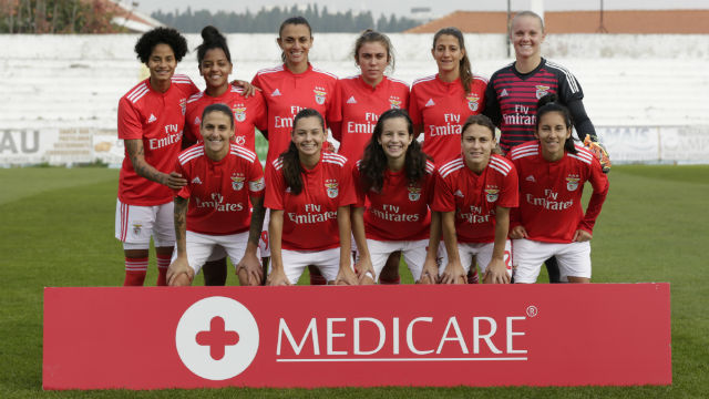Equipa feminina de Futebol