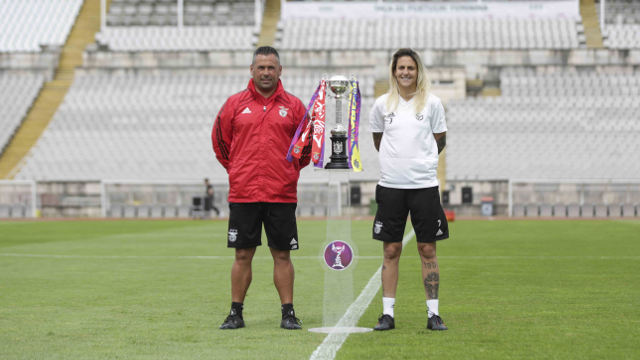 João Marques, treinador, e Darlene, avançada do Benfica