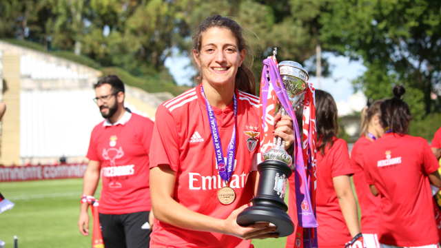 Silvia Rebelo com Taça de Portugal