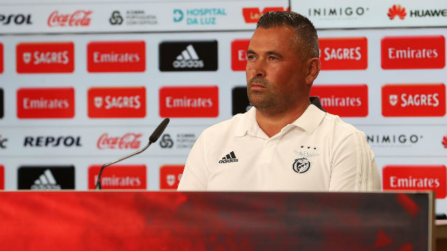 Apresentação futebol feminino