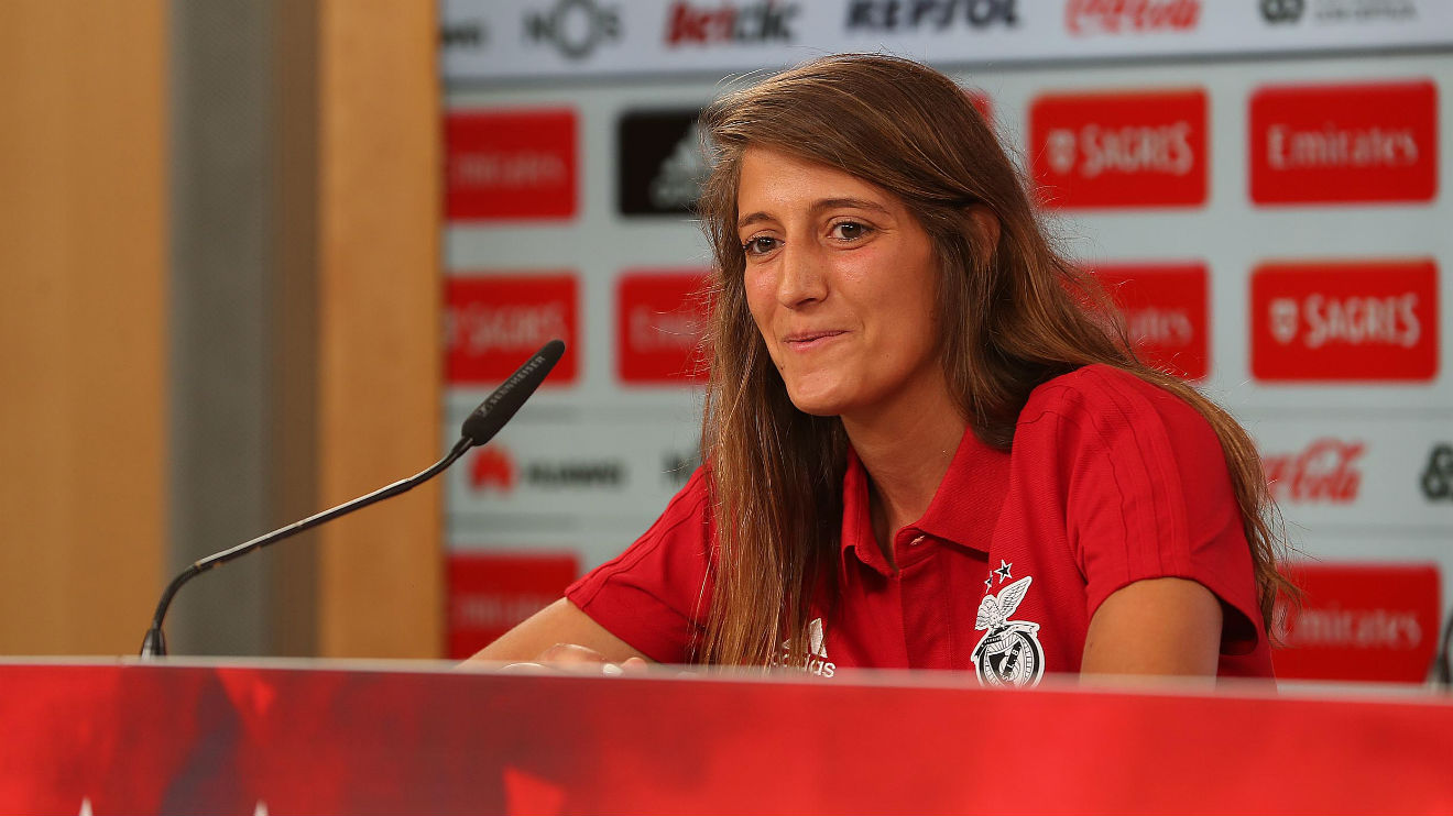 Apresentação futebol feminino
