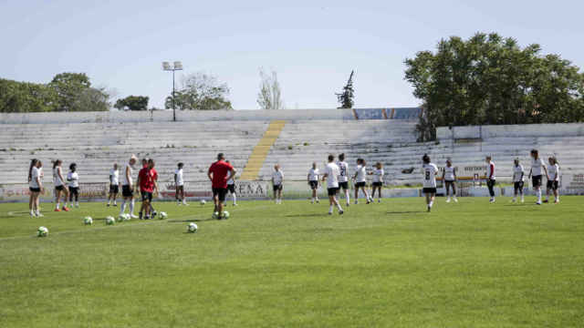 Treino plantel futebol feminino