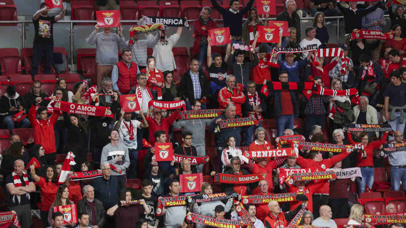 Adeptos Benfica