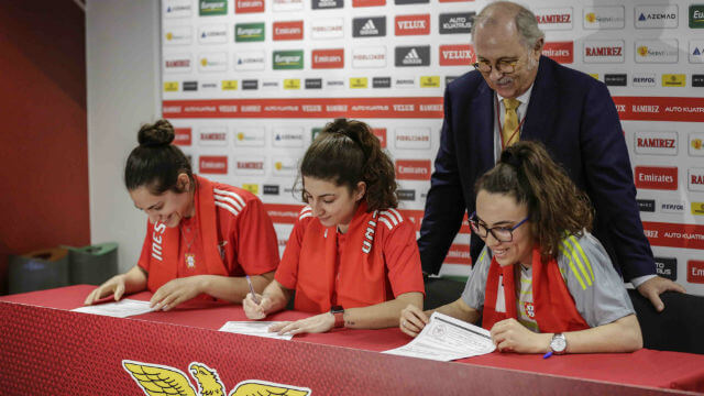 Renovação Inês Fernandes, Sara Ferreira e Ana Catarina