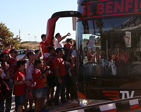 Pin Em S L Benfica E Pluribus Unum