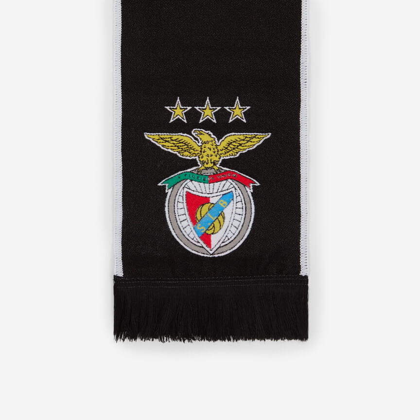 Cachecol Vermelho e Preto 1904