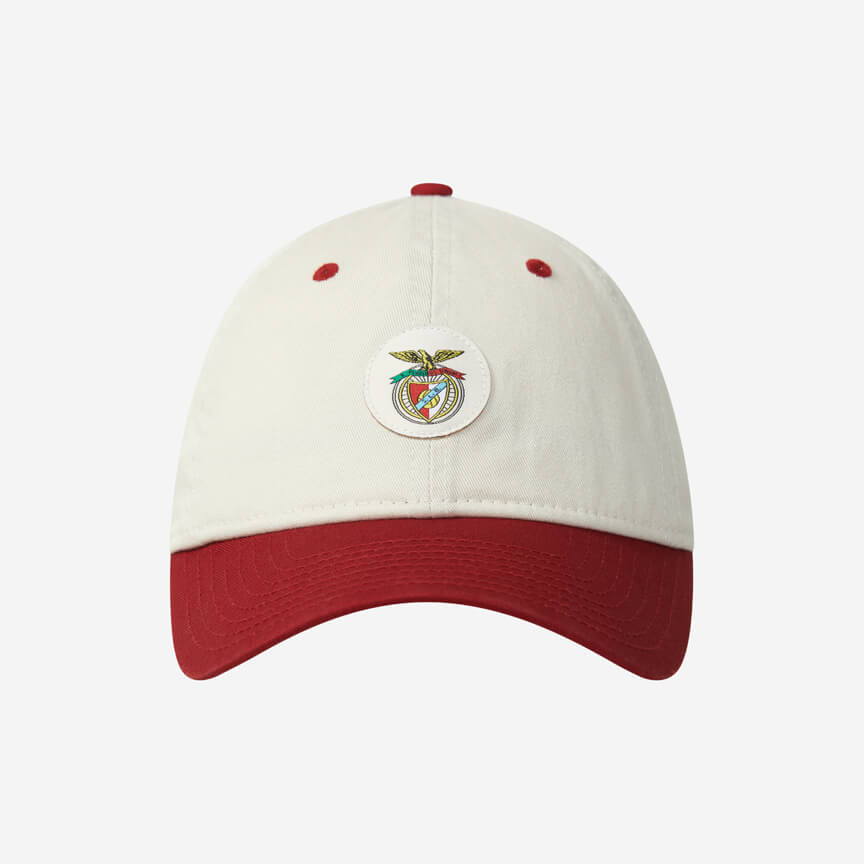 Gorra Blanca y Burdeos con Emblema Vintage SL Benfica